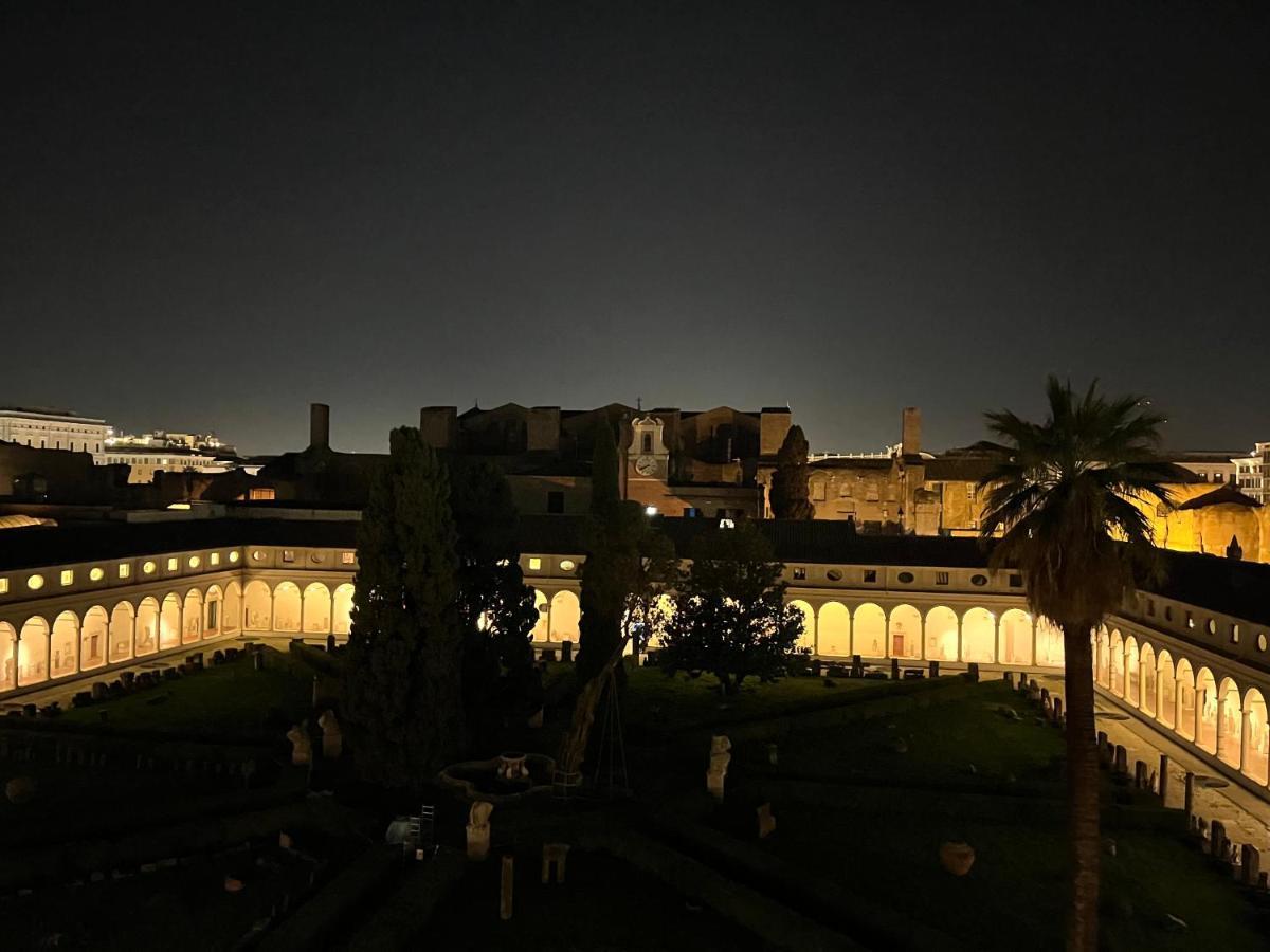 Camera X2 Con Splendida Vista Sulle Terme Di Diocleziano E Sul Chiostro Di Michelangelo Róma Kültér fotó
